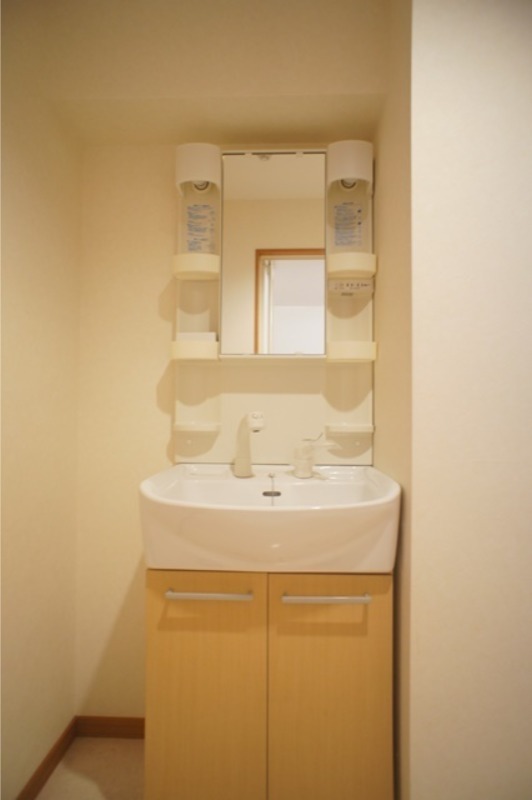 洗面設備　図面と現状に相違がある場合には現状を優先