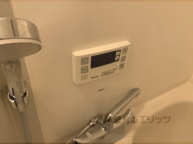 その他設備　給湯器リモコン