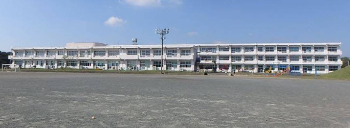 小学校　御前崎市立浜岡東小学校（小学校）まで1292m