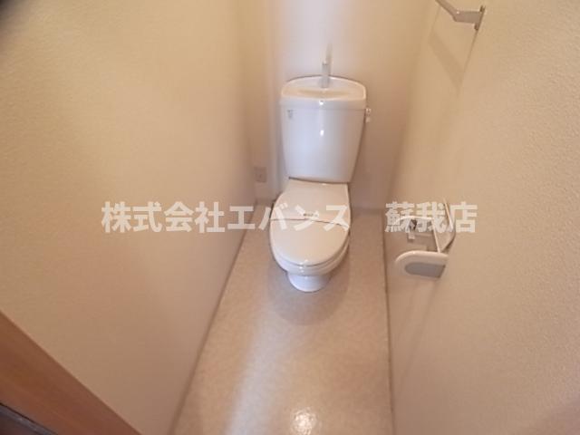 トイレ　落ち着いたトイレです