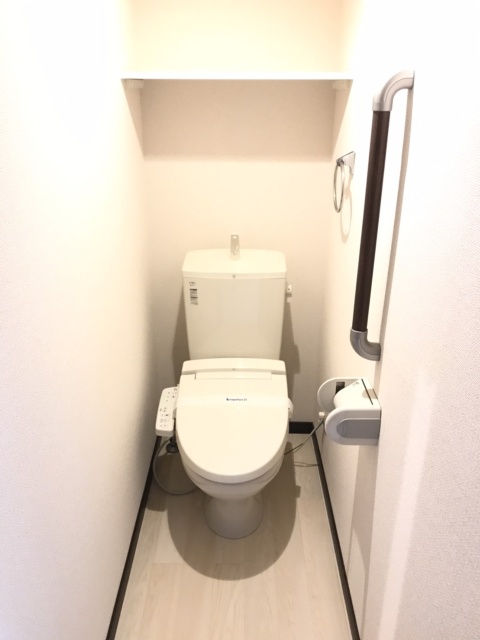 トイレ　同物件別号室