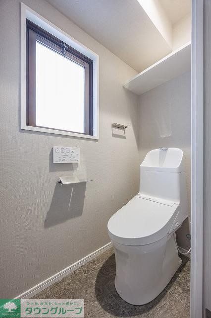 トイレ　トイレ