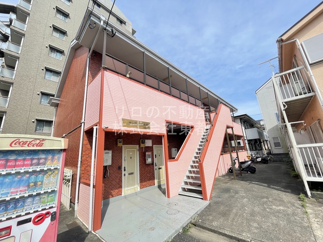 建物外観　初めての一人暮らし、貴方だけのお気に入り空間を作りませんか？