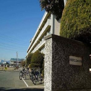 小学校　川越市立山田小学校（小学校）まで120m