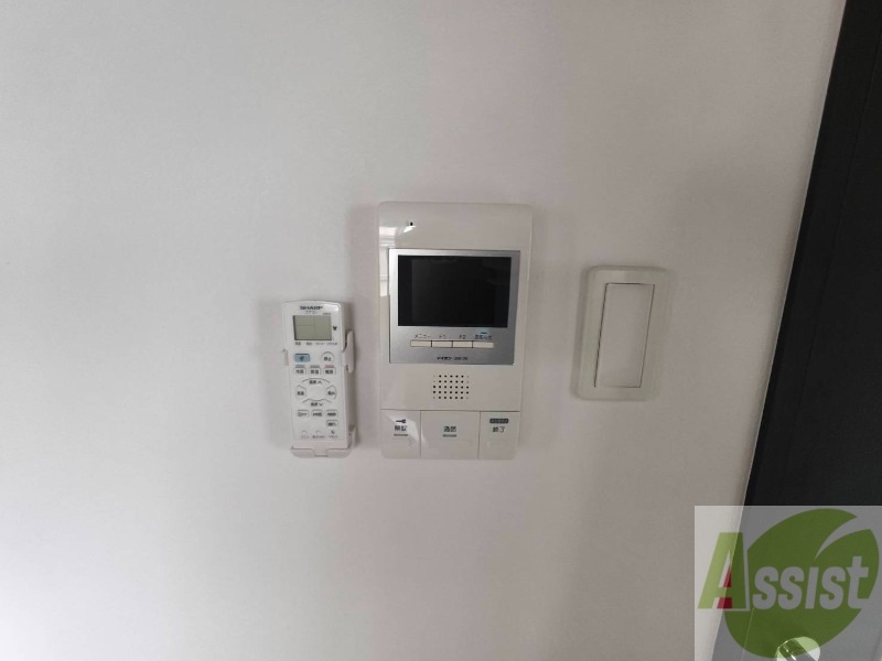 セキュリティ　ＴＶモニター付インターホンです。来客者の顔が見えるので安心！