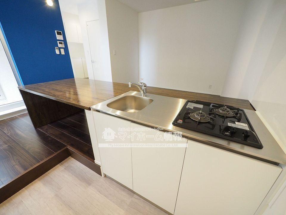 キッチン　オシャレなカウンターキッチン