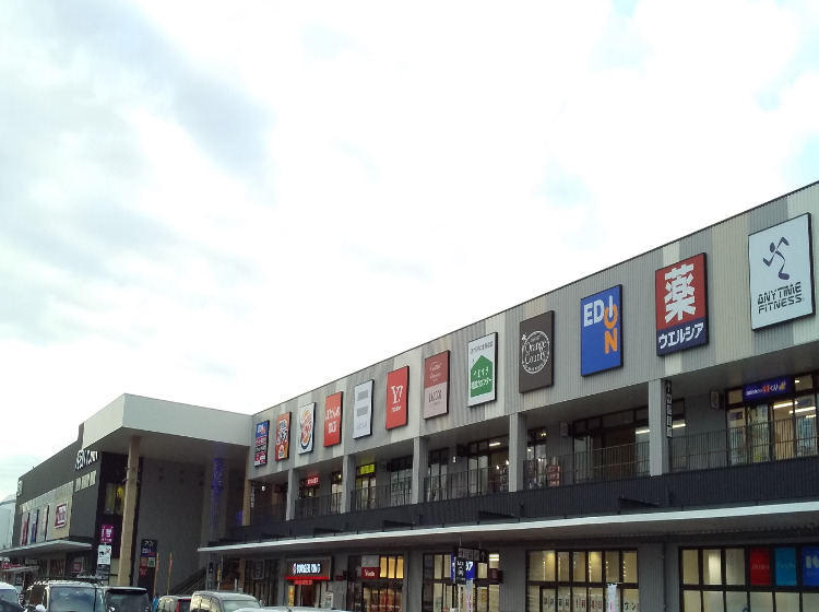 ショッピングセンター　イオンタウン岡崎美合（ショッピングセンター）まで417m