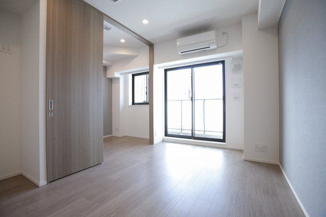 居室・リビング　使いやすい居間です