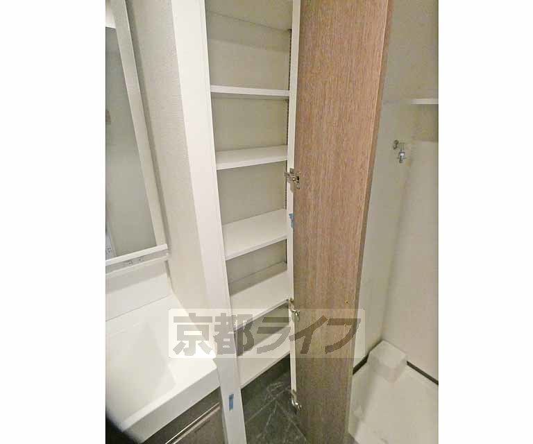 その他部屋・スペース　小物も整理できます