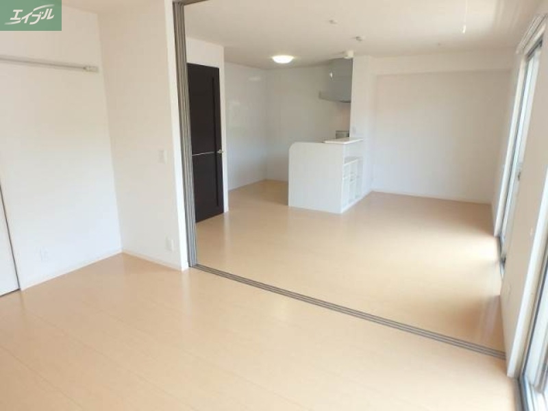 その他部屋・スペース　寝室