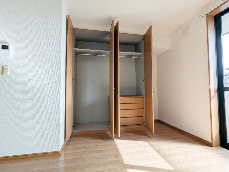 収納　図面と現状に相違がある場合には現状を優先