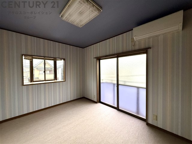 居室・リビング　エアコン付きです！