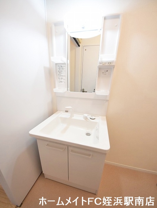 洗面設備　★シャンプードレッサーです♪★