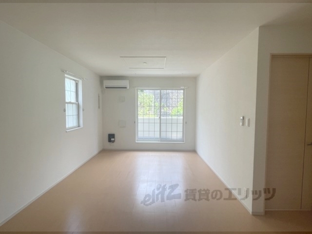 居室・リビング　リビング