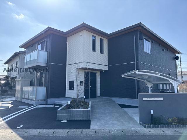 建物外観　建築中