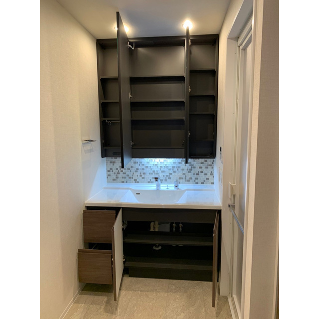 洗面設備　洗面所