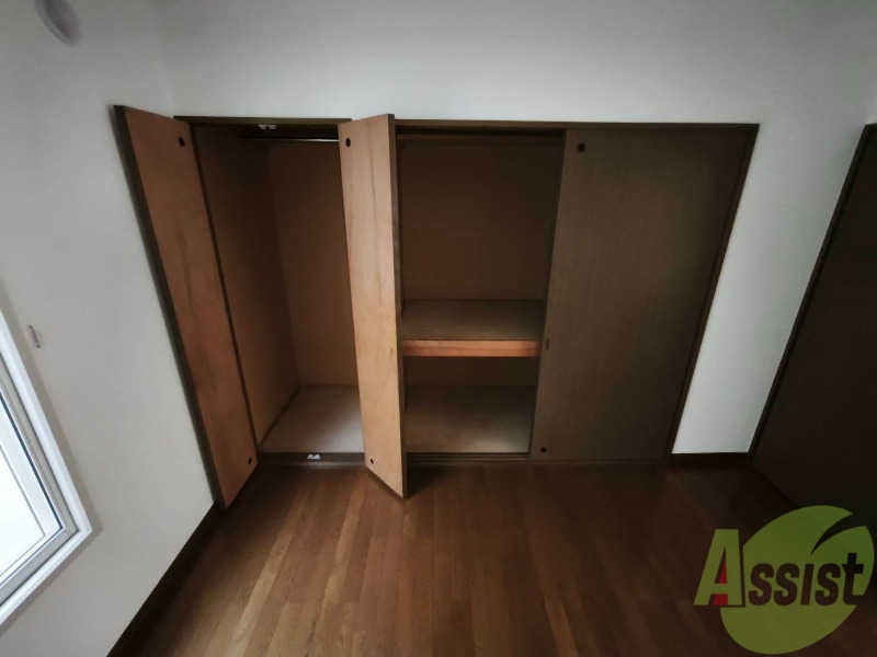 収納　収納もバッチリあるのでお部屋が片付きますよ！