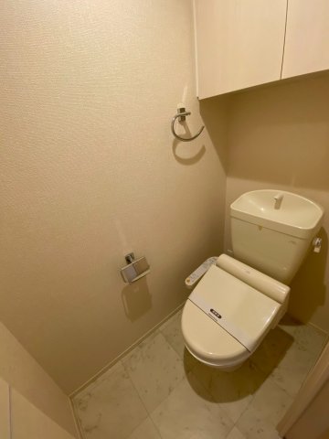 トイレ　シンプルで使いやすいトイレです