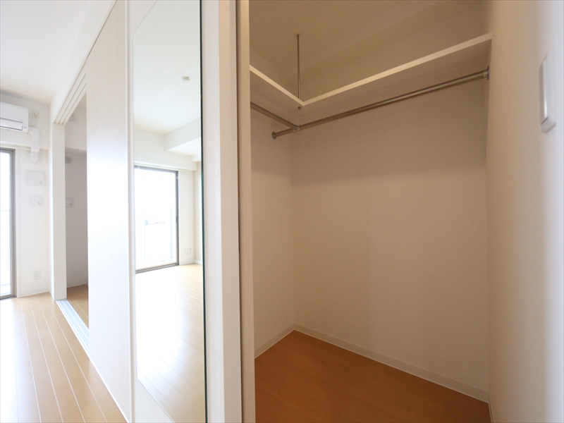 収納　ウォークインクローゼット