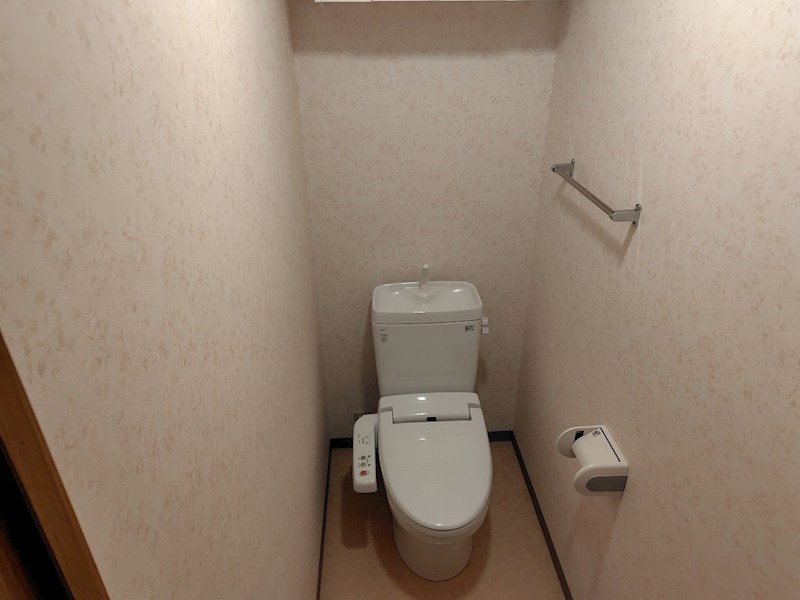 トイレ　イメージ