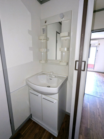 洗面設備　人気の独立洗面台