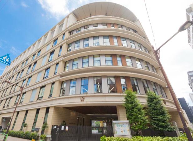 小学校　中央区立明正小学校（小学校）まで758m