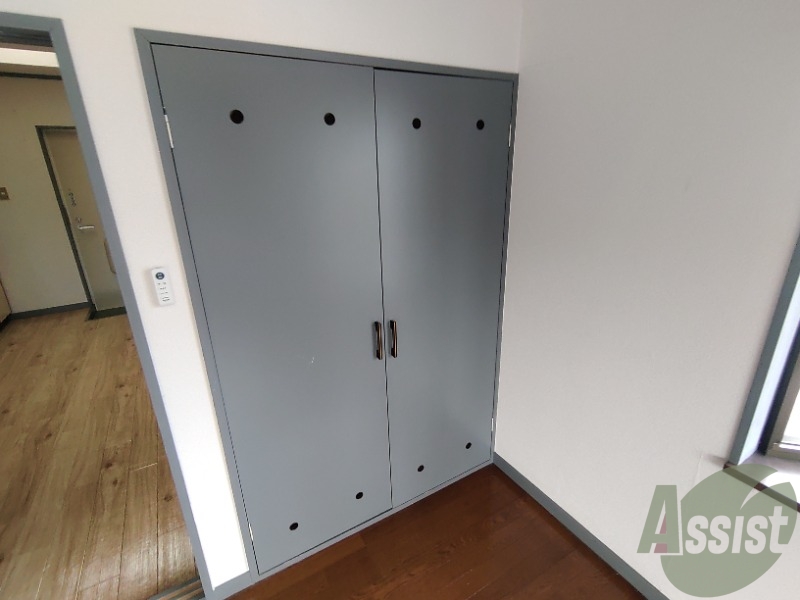 収納　収納は大きく、たくさんの物がしまえそうです。