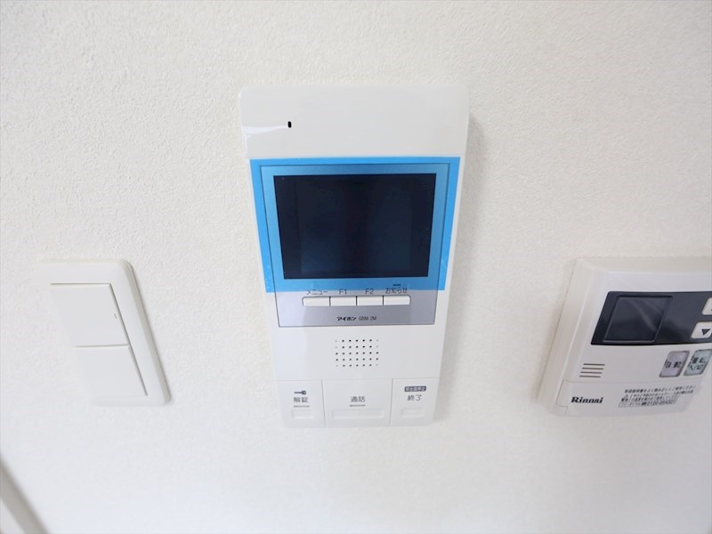 セキュリティ　セキュリティ　TVモニター付インターホン
