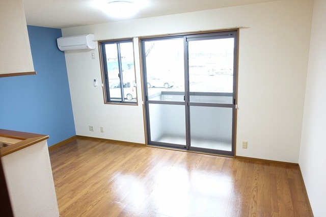 居室・リビング　リビング