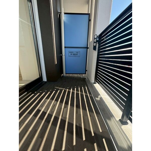 バルコニー　※別号室の参考写真、現況優先※