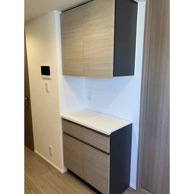 その他設備　食器棚・２０２６年１月３１日撮影