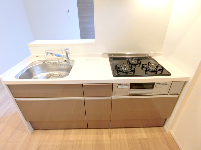 キッチン　★グリル付きガス3口システムキッチン★
