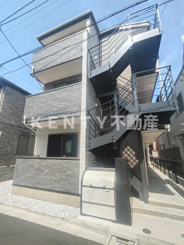 建物外観　外観は落ち着いています