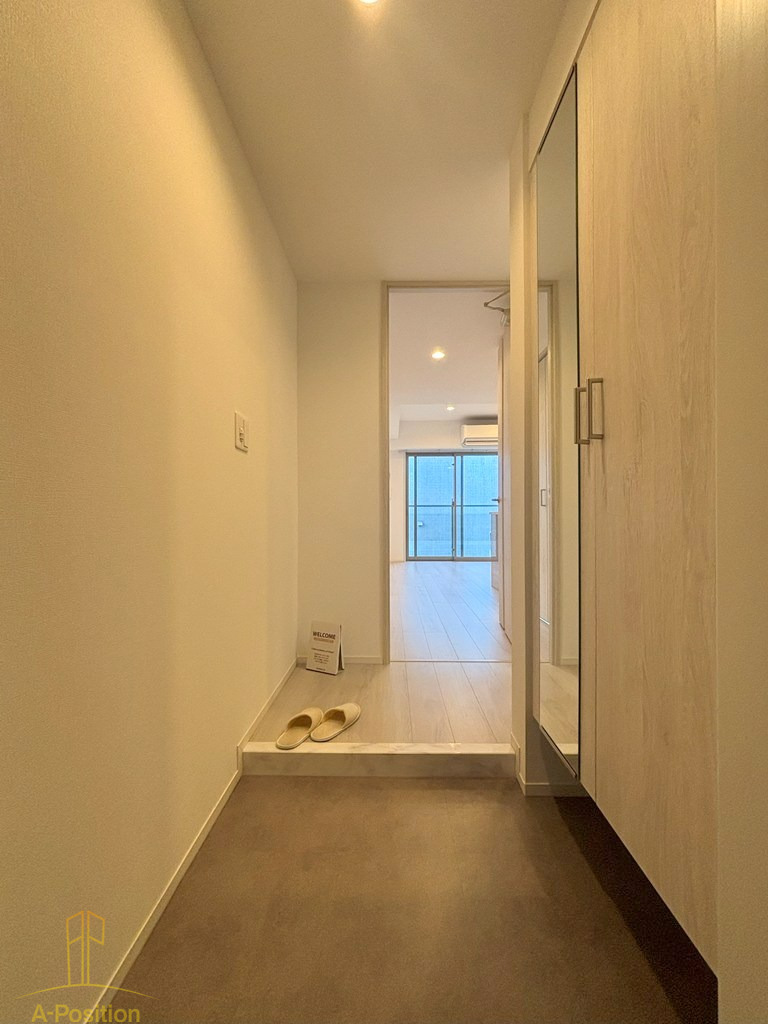 玄関　LAZO内久宝寺