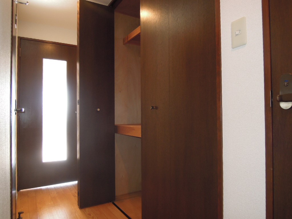 収納　別部屋参照