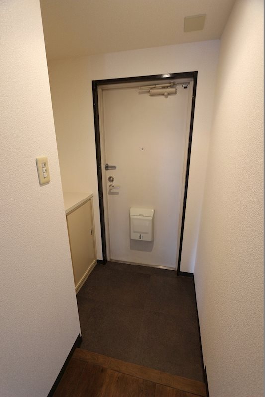 玄関　別部屋参照