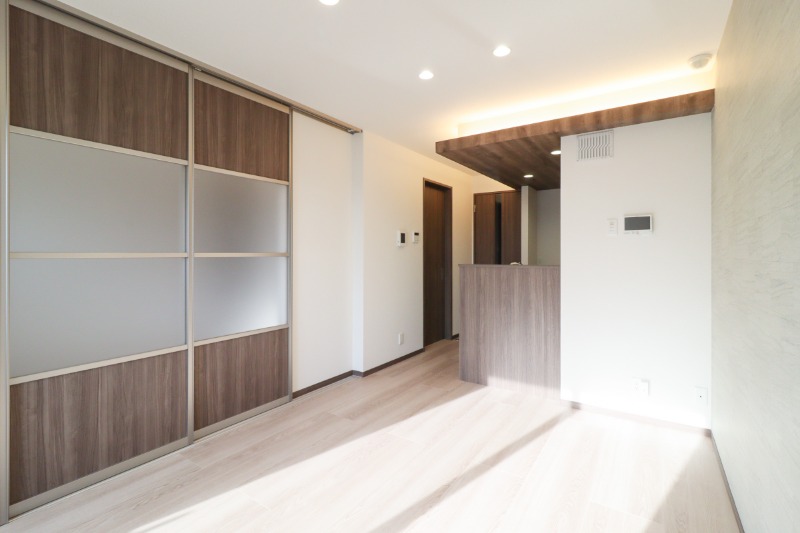 居室・リビング　図面と現状に相違がある場合には現状を優先