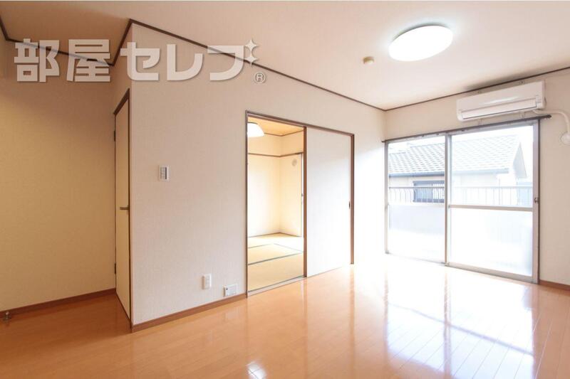 居室・リビング　広いキッチンスペース。