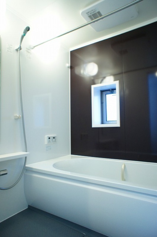 バス・シャワールーム　図面と現状に相違がある場合には現状を優先