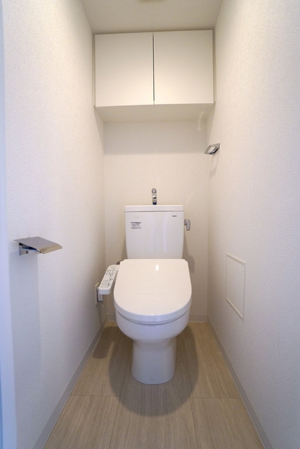 トイレ　※写真は同タイプ住戸です。