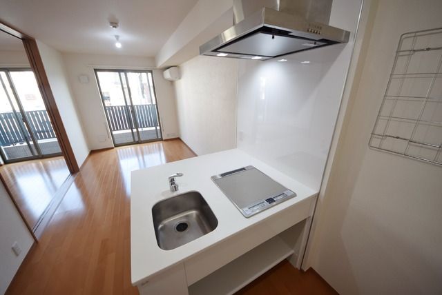 居室・リビング　★2口ＩＨシステムキッチン★対面タイプです★