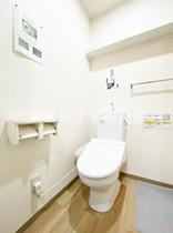 トイレ　落ち着いたトイレです