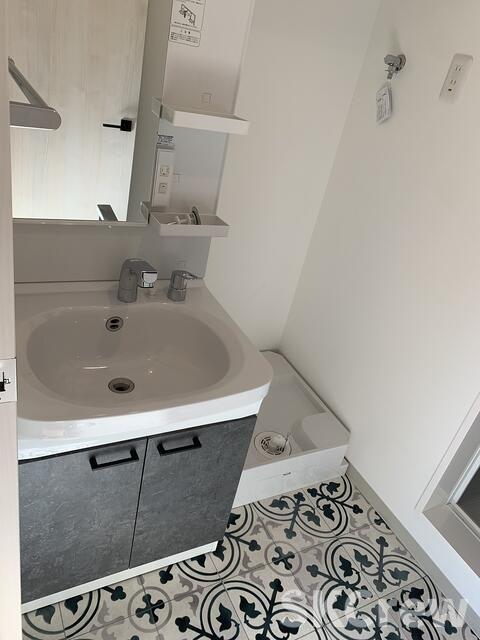 洗面設備　同シリーズ参考写真