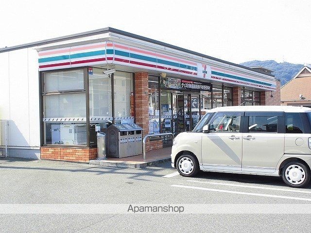 コンビニ　セブンイレブン大門１丁目店（コンビニ）まで1100m