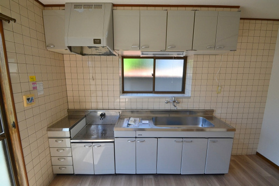 キッチン　※他部屋の写真です。