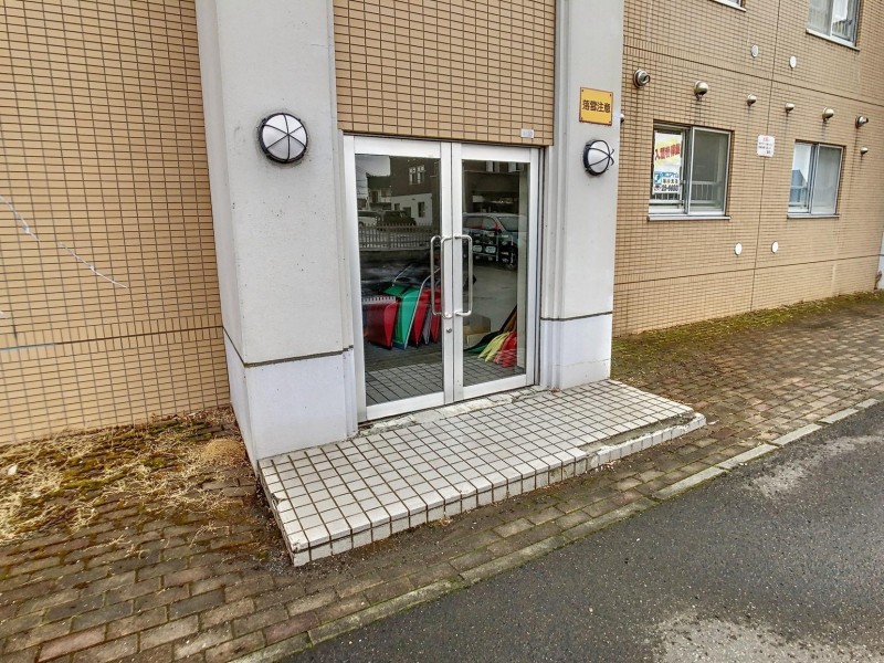 エントランス　エントランス