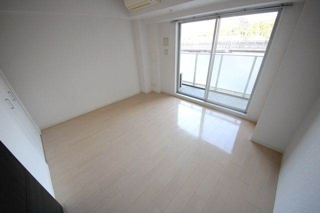 居室・リビング　★広々リビング★