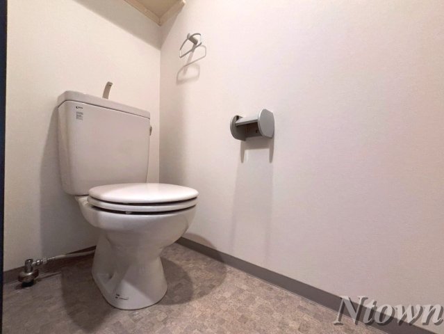 トイレ　コンパクトで使いやすいトイレです