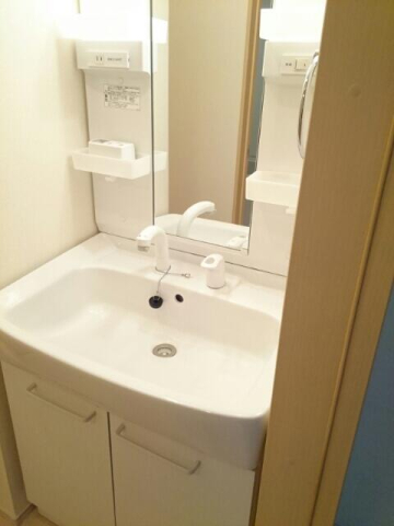 洗面設備　同仕様