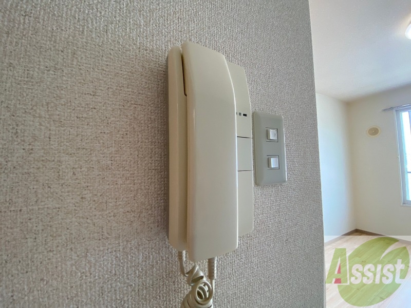 セキュリティ　インターホンは通話ができるので急な訪問があっても安心です